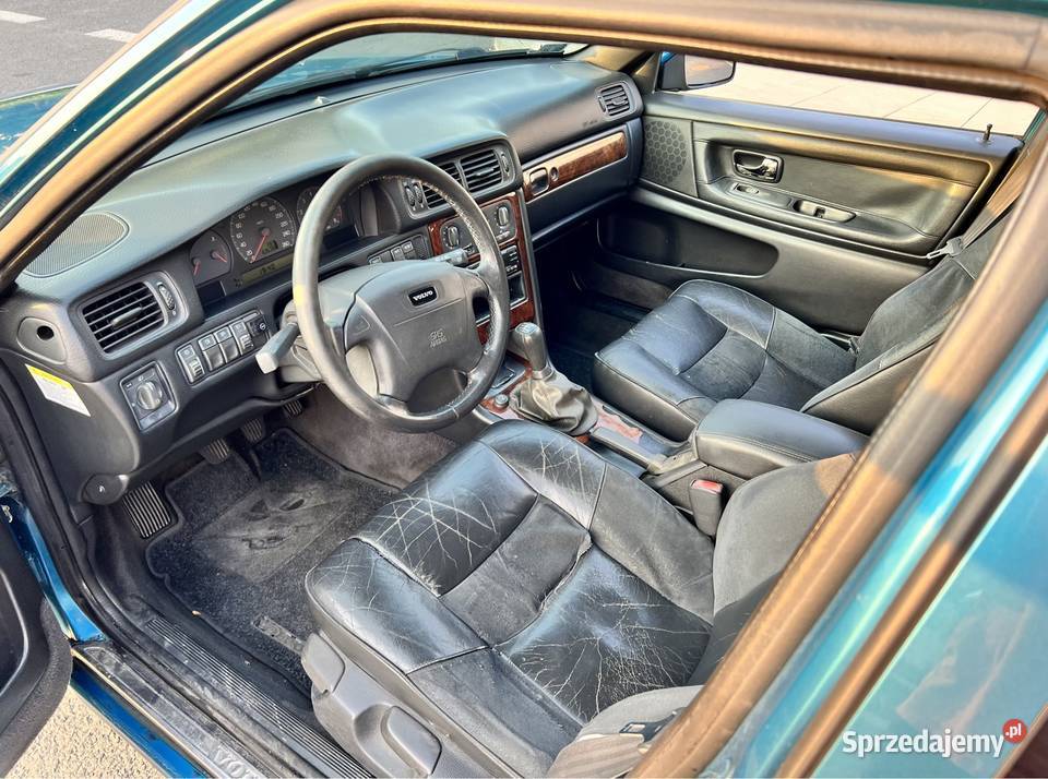 Volvo T5 V70 MK1 20T5 LPG Manual napęd 4x4 Warszawa