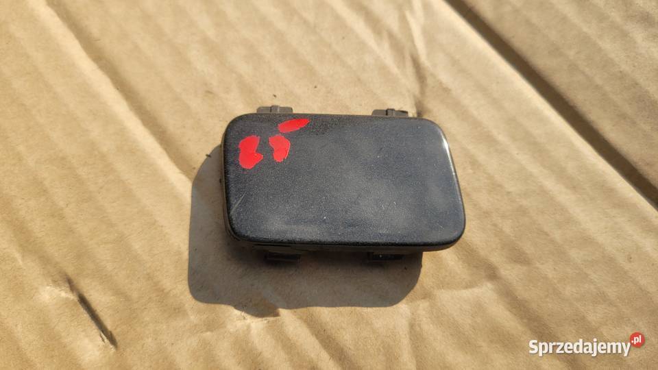 BMW 1 E81 E87 11r ZAŚLEPKA HAKA ZDERZAKA PRZÓD osobowe śląskie