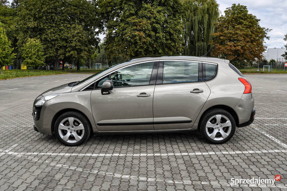 Peugeot 3008 Bezwypadkowy 171 2011 r nieuszkodzony Wrocław