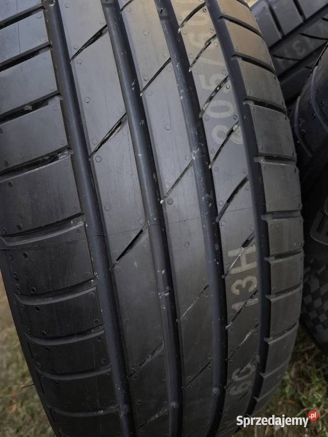 NOWE opony letnie 205 60 16 92V KUMHO ECSTA 71 sprzedam