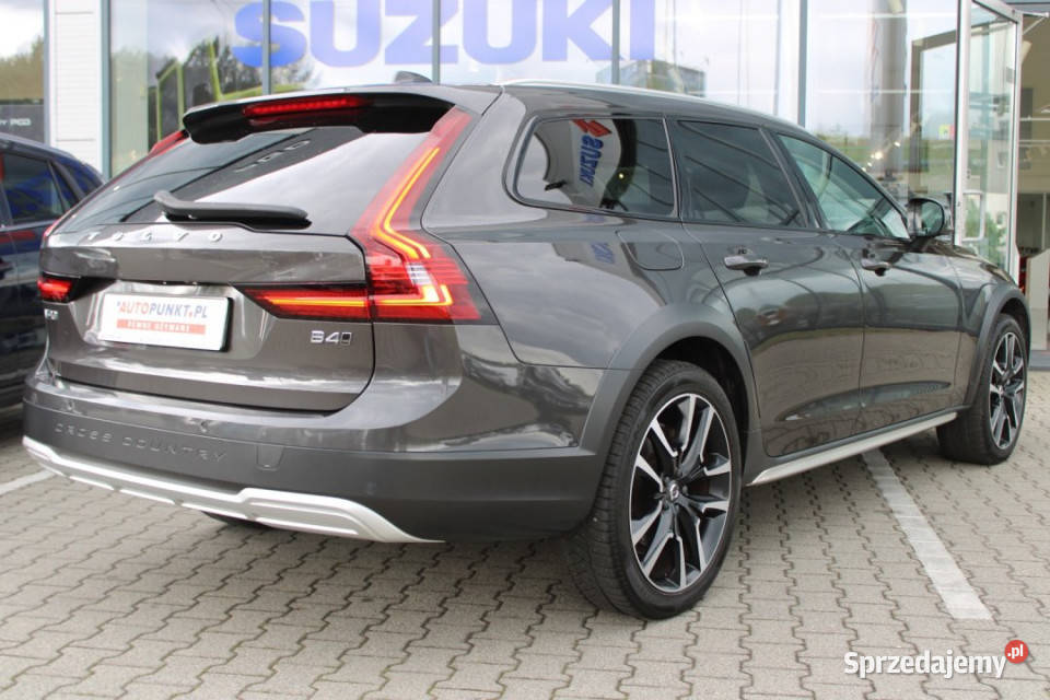 Volvo V90 Cross Country 2021r FVAT23 Hybryda Bielsko-Biała