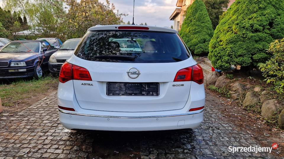 OPEL ASTRA 17cdti 110 lift odpinany hak światła do jazdy dziennej Bydgoszcz