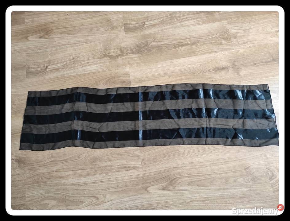 Czarny szal chusta 32 x 136 w pasy Płock sprzedam