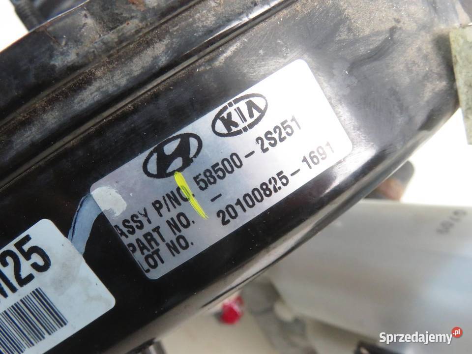 SERWO KIA SPORTAGE III 20 CRDi 585002S251