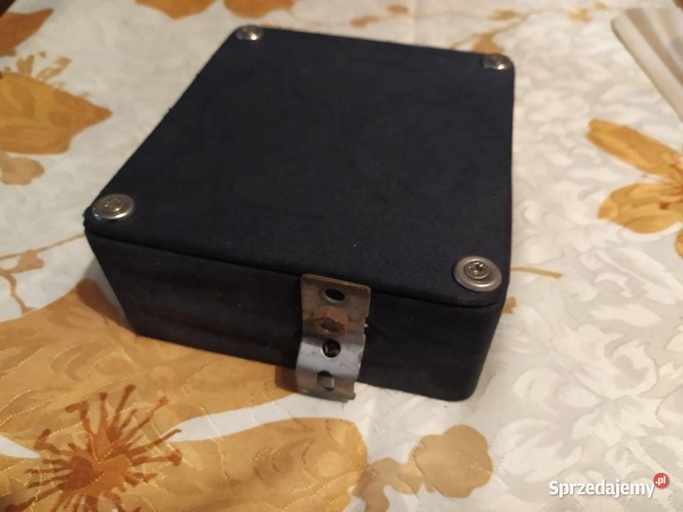 Fiat 126p maluch obudowa głośnika pod deskę pomorskie Nowy Staw