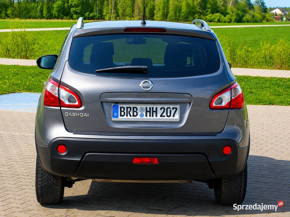 Nissan Qashqai 16 117 benzyna sprowadzony Kamery MP3
