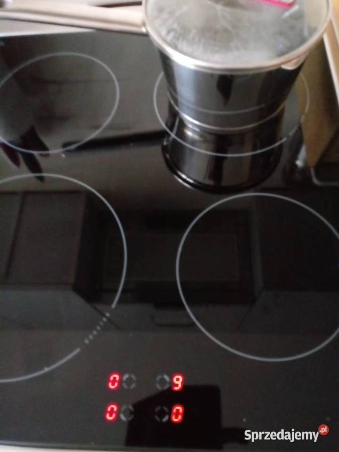 Kuchenka elektryczna z płytą ceramiczną