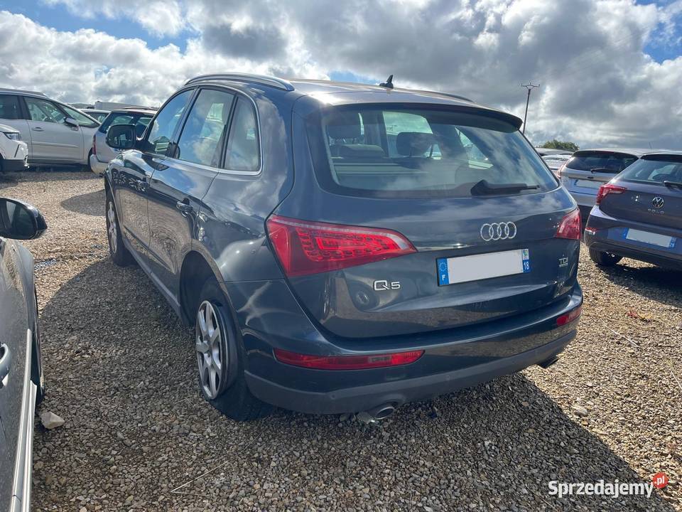 AUDI Q5 30 V6 TDi 240 STronic7 FZ943 Lublin