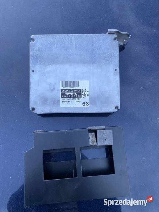 Komputer sterownik silnika Toyota Avensis T25 20 manualna Kamocin sprzedam