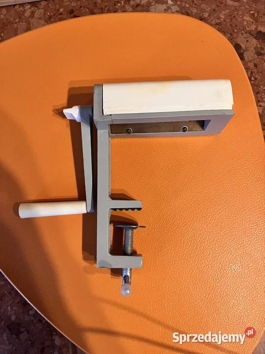 Maszynka do makaronu PRL Dom i Ogród sprzedam