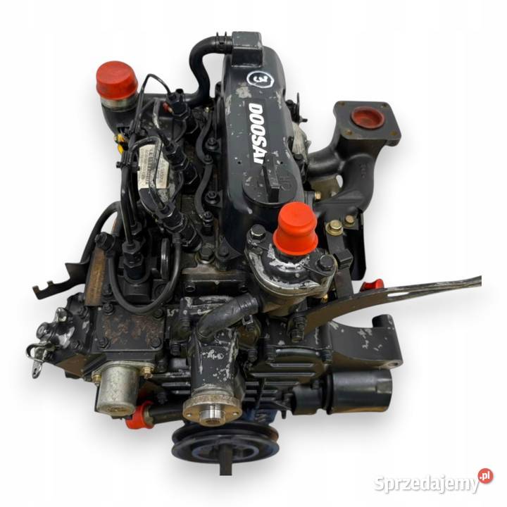 SILNIK Doosan DL10 SL10 Kubota D902 D1105 Yanmar