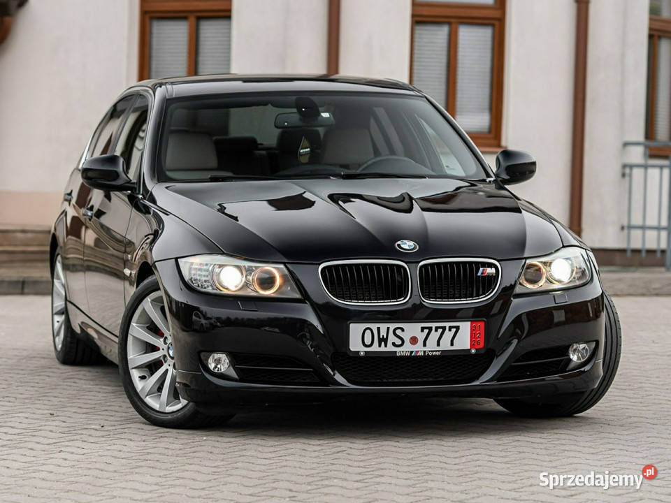 BMW 325 LCI 30i 325i 218 Full Super Stan lakier metallic mazowieckie Zwoleń