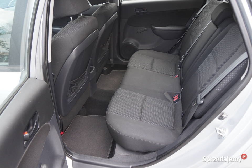 Hyundai i30 garażowany