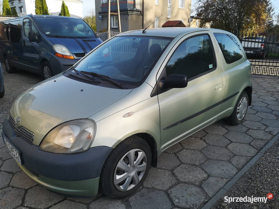 sprzedam zamienię yaris 10 benzyna nieuszkodzony Toyota Piekary Śląskie sprzedam