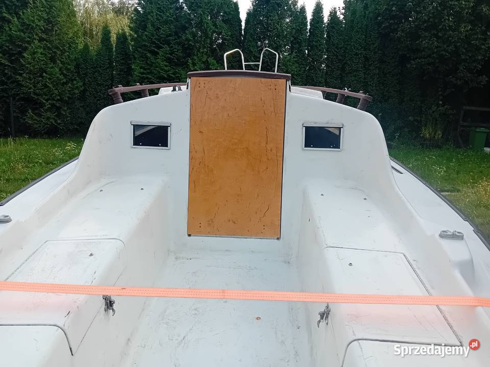 Sprzedam łódkę produkcji niemieckiej