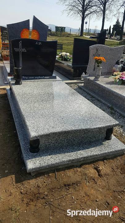 Nagrobek na grobowiec strzegomski szwed 1560