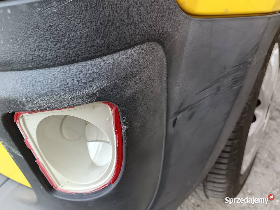 Sprzedam auto małe dostawcze RENO KANGO 2018 nie Kielce sprzedam