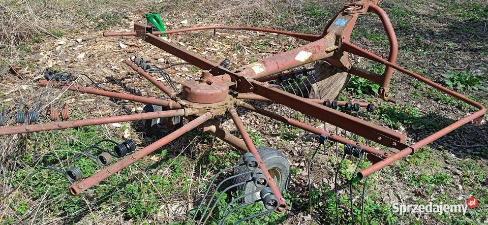 Zgrabiarka kuhn nieuszkodzony