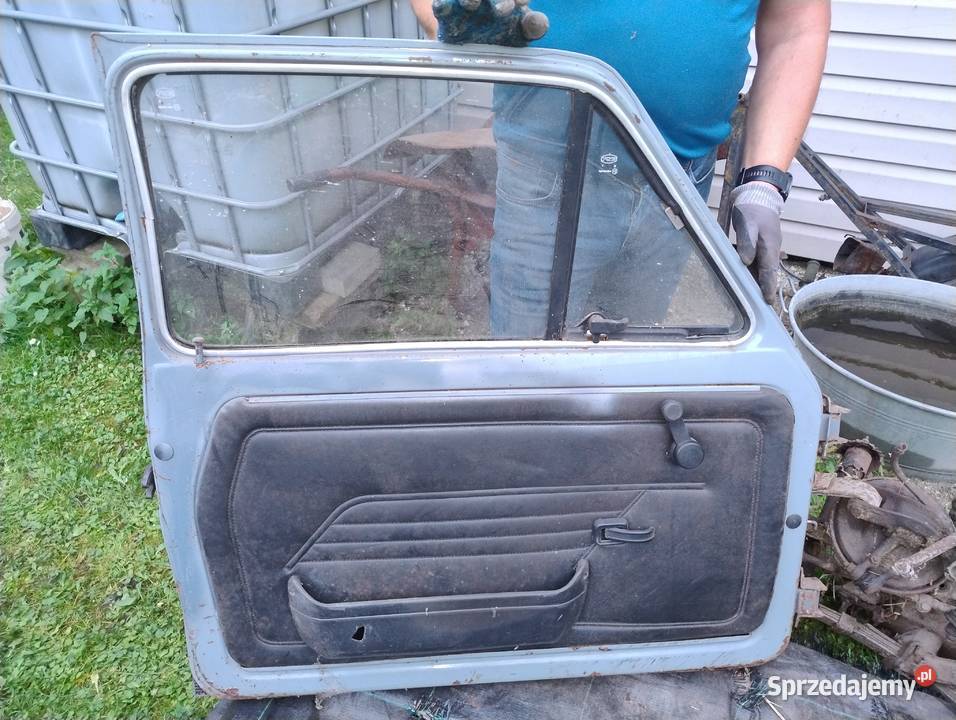 Fiat 126p drzwi lewe i prawe FL Łazy
