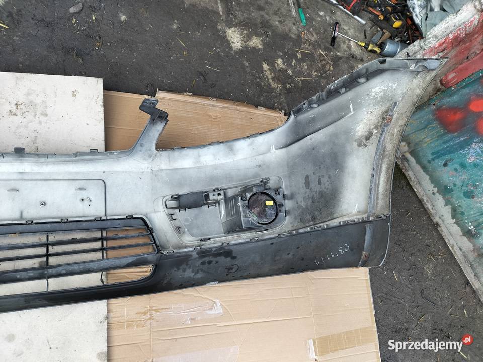 FORD FOCUS C MK1 ZDERZAK PRZÓD PRZEDNI HALOGEN