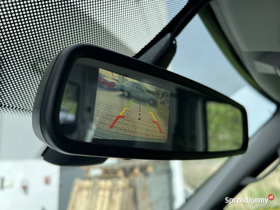 Elektryczny Ford bezwypadkowy super stan niski Rok produkcji 2012 Stryków