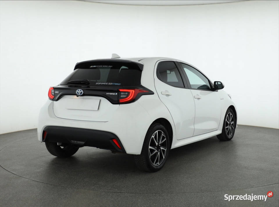 Toyota Yaris 15 VVTi Hybrid Piaseczno