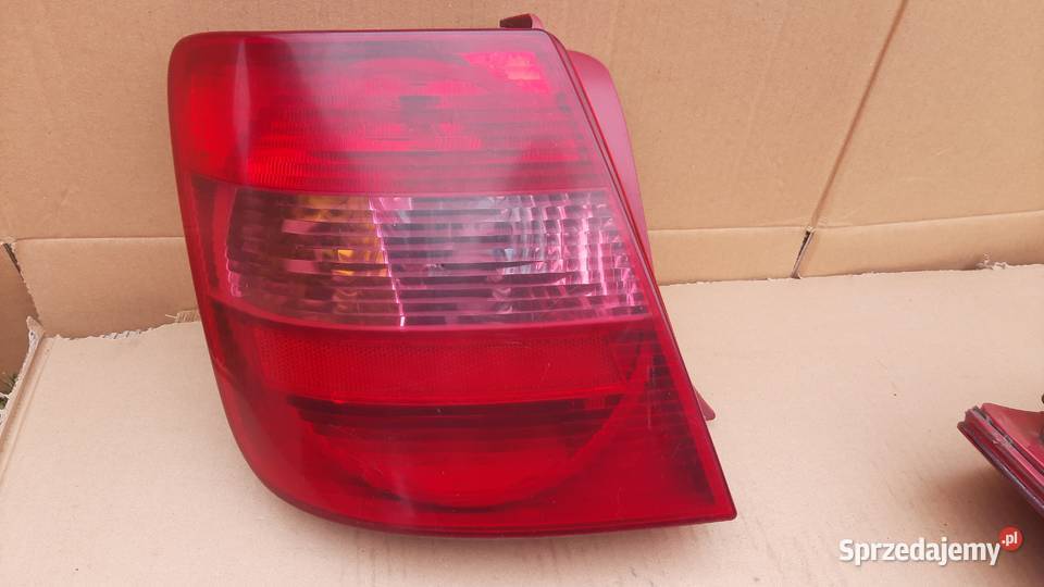 lampa tylna prawa lewa Fiat Stilo HB 5 drzwi Dębno sprzedam