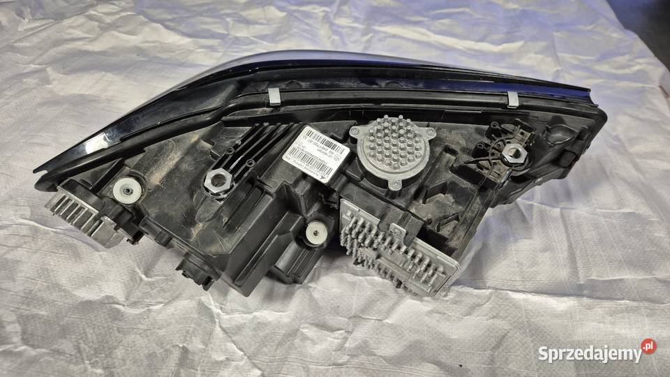 Lampa lewa LED BMW G20 przedlift Grudziądz