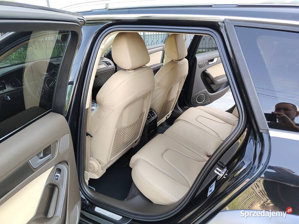 Audi A4 B8 4X4 quatro 3L d 240 koni all road Morawica