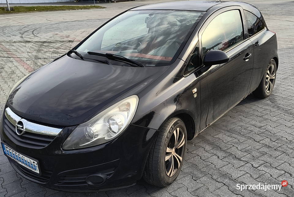 Opel Corsa D 14 100 z polskiego salonu autoalarm Corsa Drużbice-Kolonia