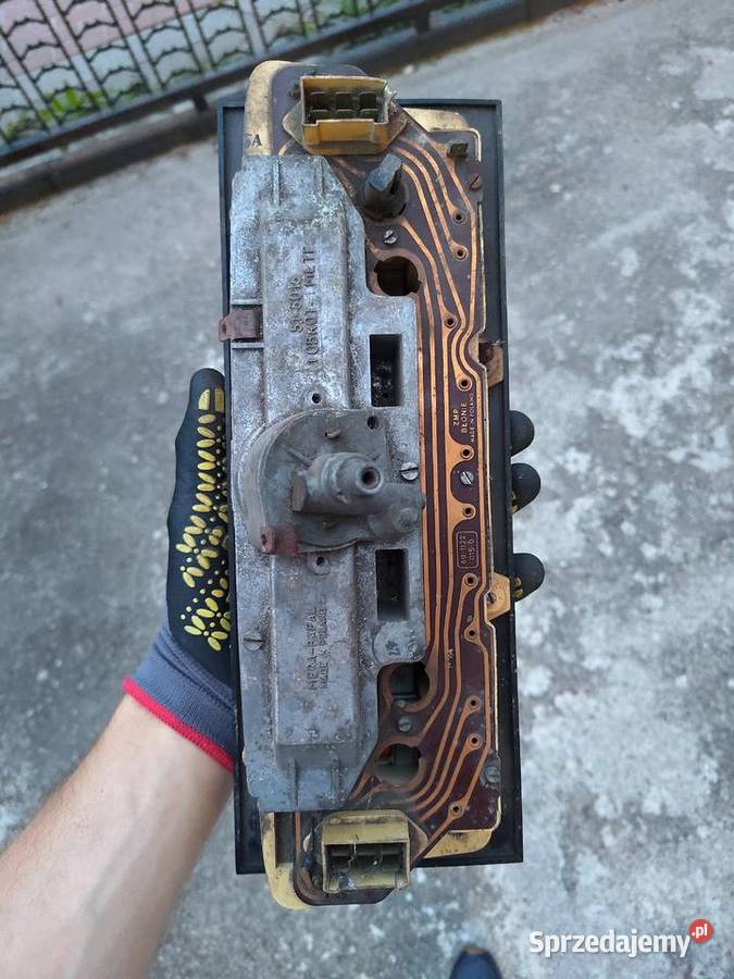 Licznik zegary prędkościomierz Fiat 125p paskowy mazowieckie