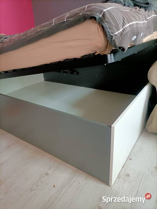 Łóżko z pojemnikiem 140x200 materac śląskie Częstochowa