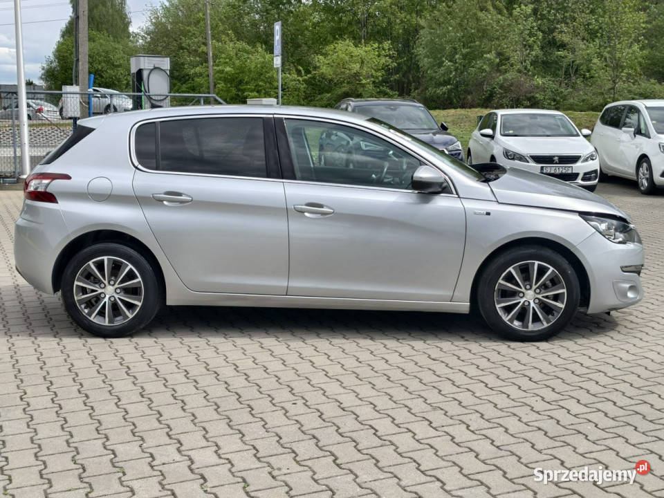 Peugeot 308 12 benzyna 110 tablet ledy tempomat manualna Kęty