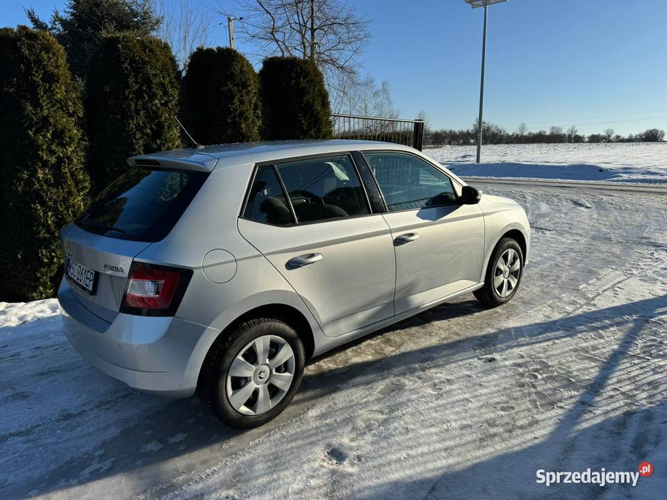 Fabia 3 12 benzyna Sochaczew sprzedam