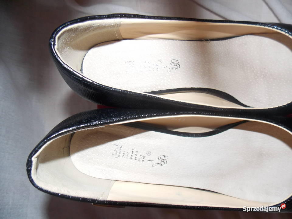 Pantofle damskie JuliaS Golub-Dobrzyń