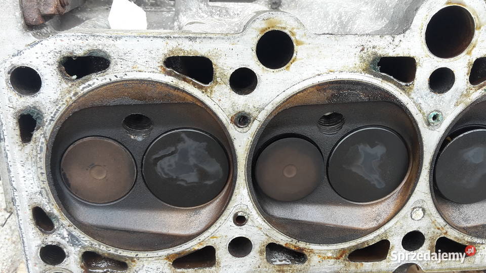 Głowica silnika VW Golf I MK1 18 98 silnika 2H Mikołów