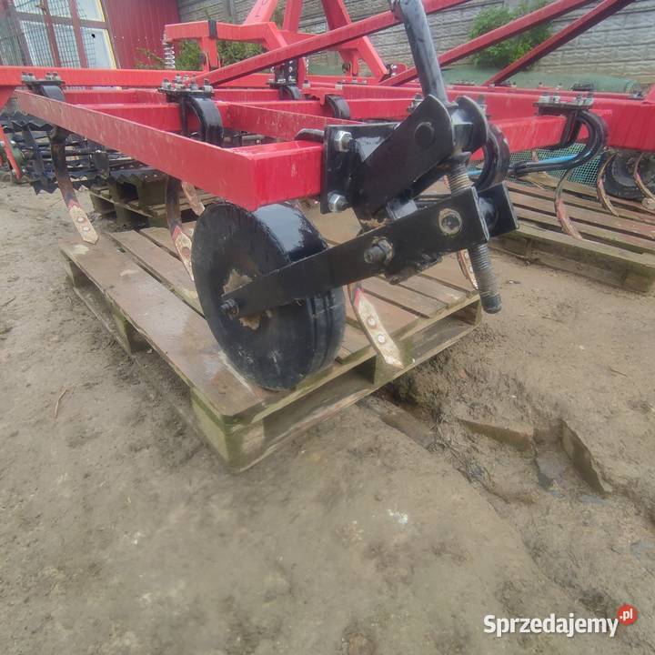 Sprzedam agregat uprawowy nieuszkodzony Blinów Pierwszy
