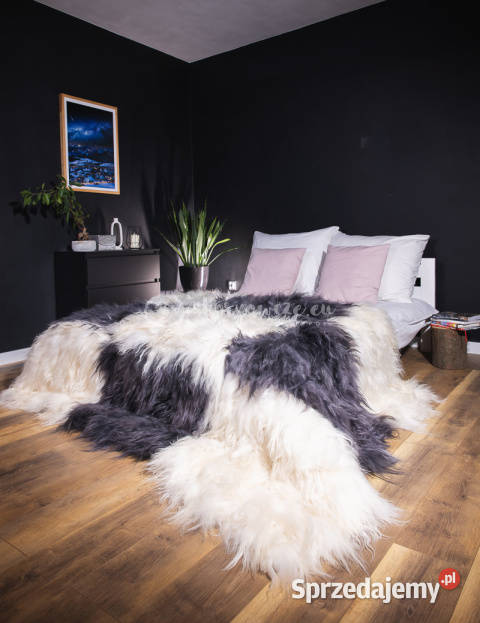 Narzuta ze skóry owczej islandzkiej kostka szara Szaflary sprzedam