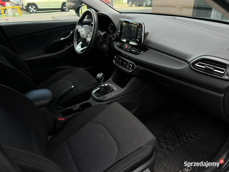 Hyundai i30 15 DPI 110 Comfort Pakiet Zimowy