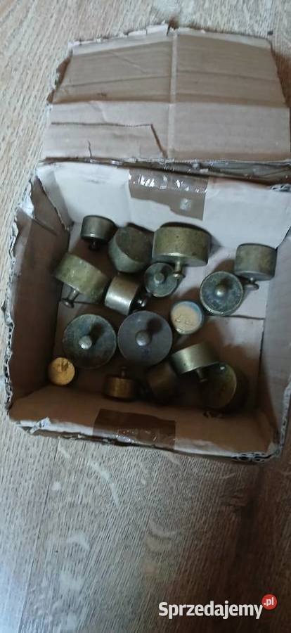 Stare mosiezne odważniki Kraków