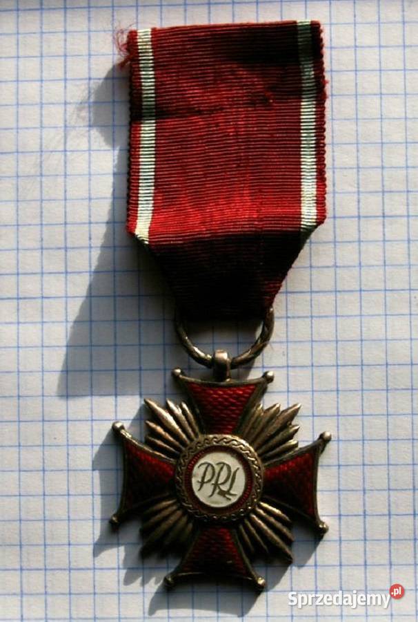 SREBRNY KRZYŻ ZASŁUGI Z OKRESU PRL Piszczac