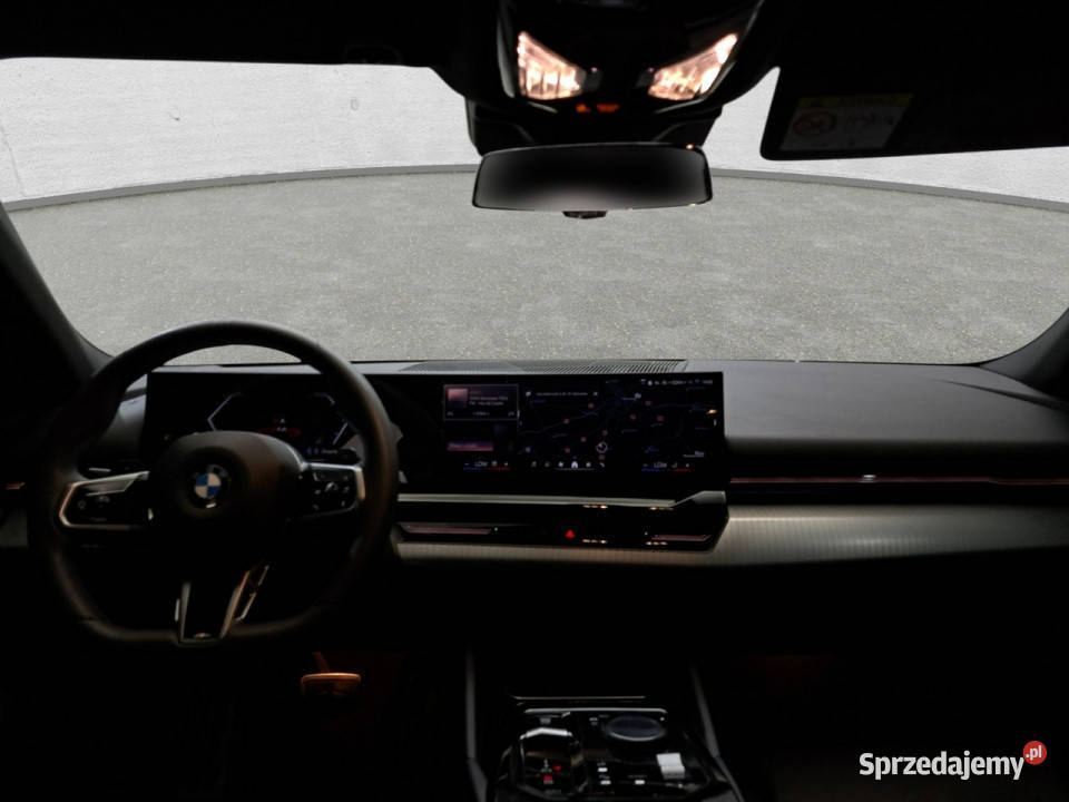 BMW 520 G60 2023 Komorniki