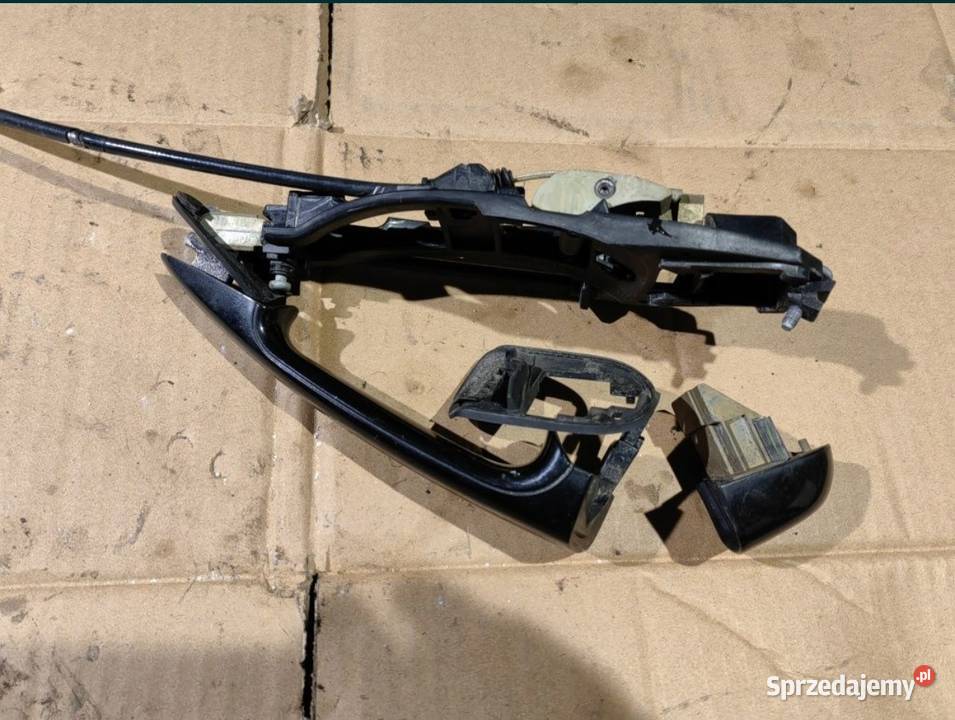 Klamka zewnętrzna drzwi prawych pasażera BMW E46 Żory