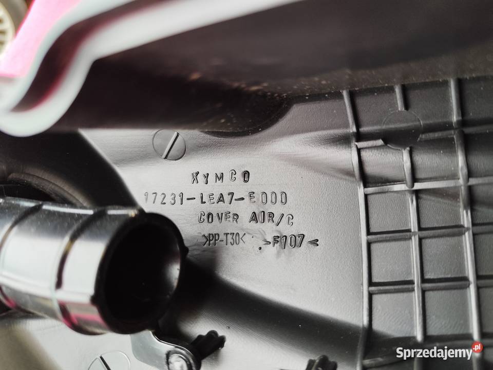 Obudowa filtra powietrza Kymco Downtown 125300 Pokrywy i osłony silnika podlaskie Księżyno sprzedam