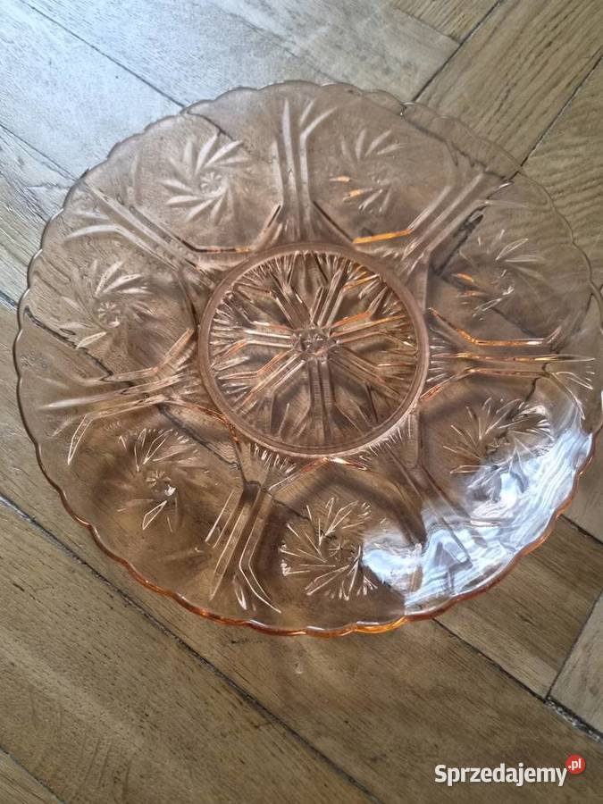 Patera z rozaliowego szkła