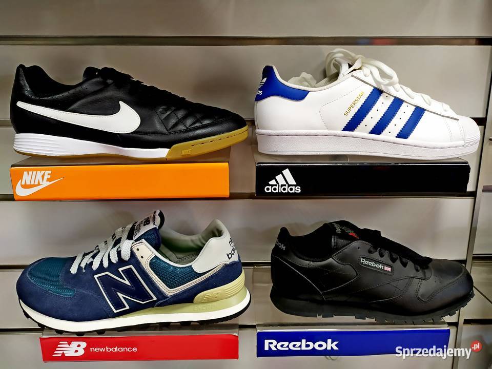 Półka pleksi pod buty w panel Radomsko
