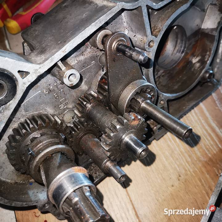 Motorynka plus masę nowych części Kraków