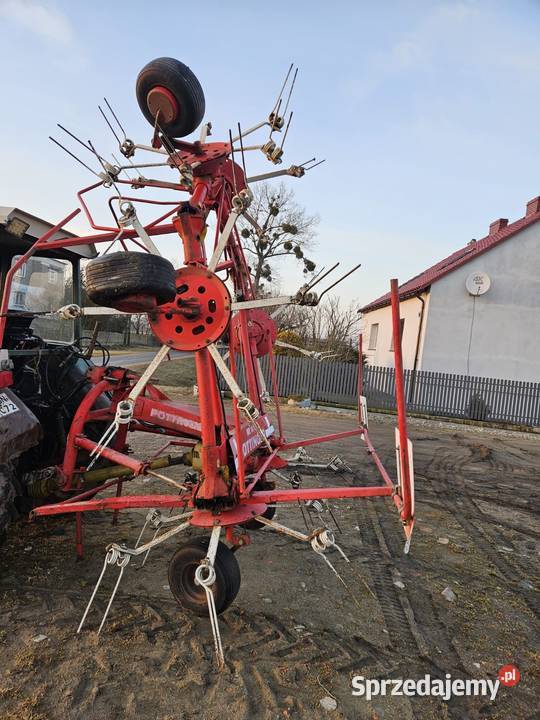 Przetrząsarka Pottinger Hit 80 Zgrabiarki i przetrząsacze Arcugowo