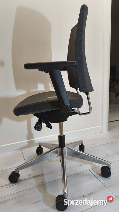 4 Profesjonalny fotel Profim ARCA 21SL Białystok sprzedam