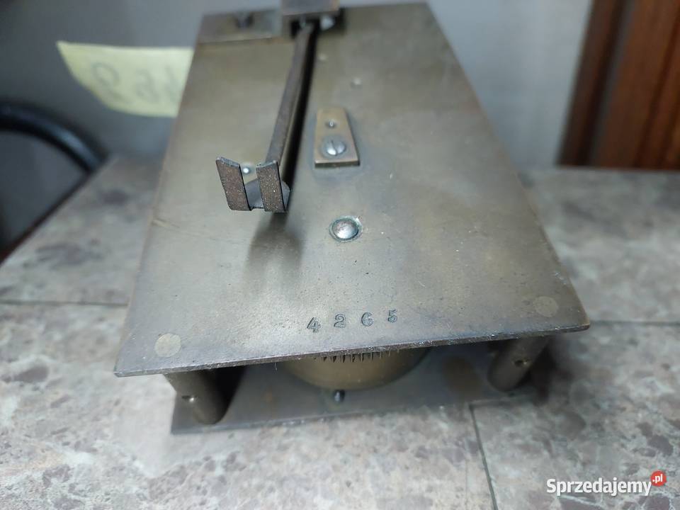 694 Mechanizm starego zegara ściennego chodzik Tczew